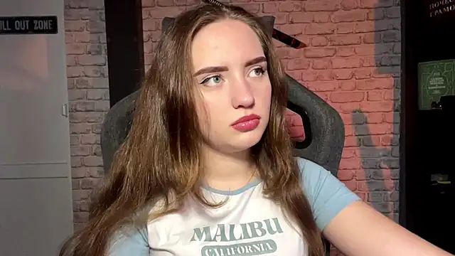 GreatMolly online show from October 22, 6:24 am
