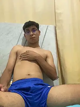 Snapshot of Muchachito18 chatting on October 24, 3:58 am Muchachito18 online show from October 24, 3:58 am