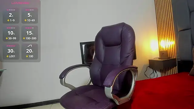 Snapshot of shakii_melbaram chatting on October 21, 6:52 pm shakii melbaram online show from October 21, 6:52 pm