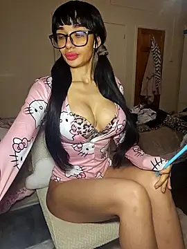 LucyMiax online show from December 14, 7:58 am