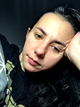 Snapshot of oliviya_mur chatting on October 17, 9:28 pm oliviya mur online show from October 17, 9:28 pm