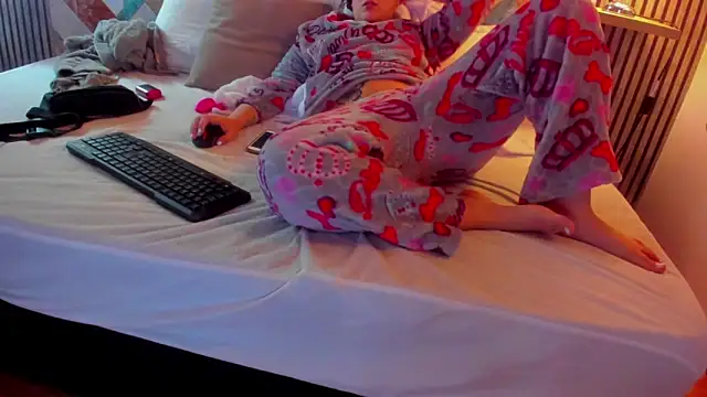 Diosadelchat online show from November 17, 3:34 am