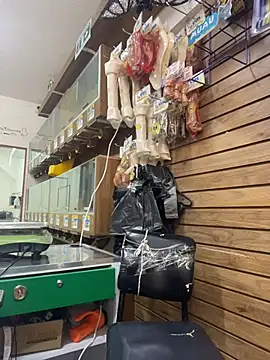 Snapshot of Leonardmoppet chatting on November 14, 8:51 pm Leonardmoppet online show from November 14, 8:51 pm