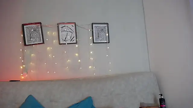 Sweet Bella Valery online show from April 13, 2:33 pm