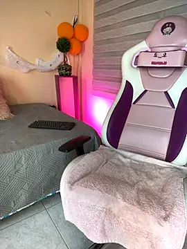 Meggie  online show from November 4, 11:37 pm