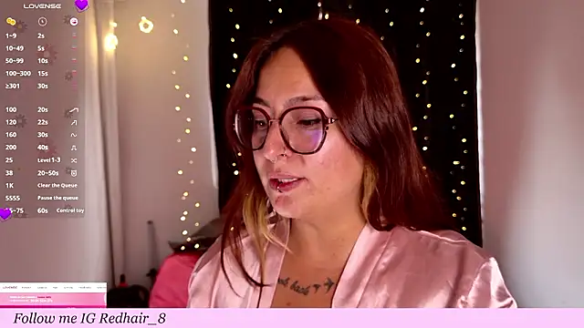 Snapshot of Rhosynn chatting on February 11, 7:08 pm Rhosynn online show from February 11, 7:08 pm