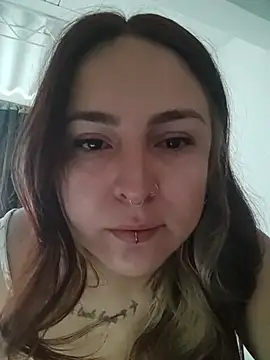 Snapshot of Rhosynn chatting on February 18, 2:57 pm Rhosynn online show from February 18, 2:57 pm