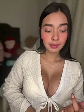 MiaSofia   online show from April 21, 5:58 am