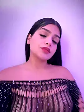 Lucianacuoper online show from October 29, 6:42 pm