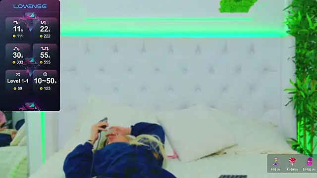 AriannaSins online show from January 30, 7:26 pm