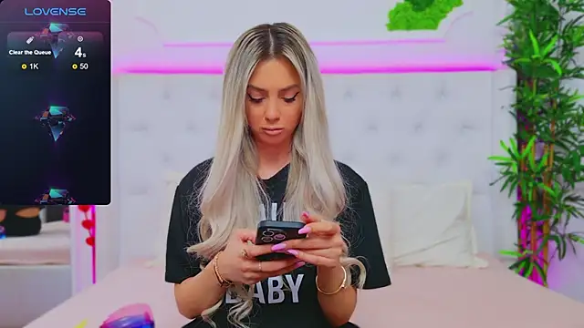 AriannaSins online show from February 13, 2:42 pm