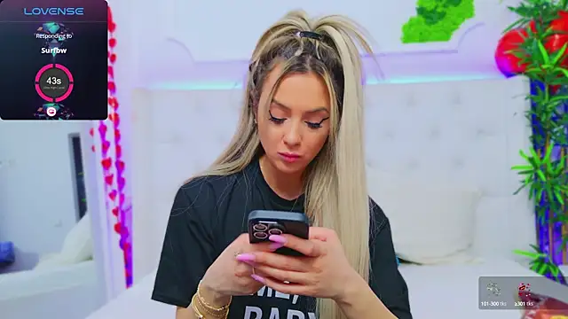 AriannaSins online show from February 19, 7:59 pm