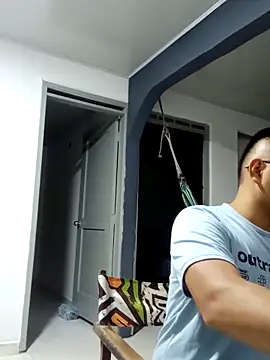 DariusNoir online show from October 21, 1:50 am