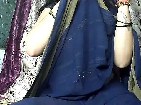 Snapshot of diksha--s chatting on November 27, 7:27 pm diksha--s online show from November 27, 7:27 pm