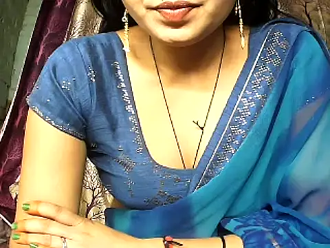 Snapshot of diksha--s chatting on December 4, 10:13 am diksha--s online show from December 4, 10:13 am
