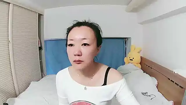 Snapshot of Barbara-a chatting on October 17, 5:54 am Barbara-a online show from October 17, 5:54 am