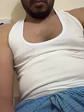 Snapshot of Handsome8677 chatting on July 30, 11:26 pm Handsome8677 online show from July 30, 11:26 pm