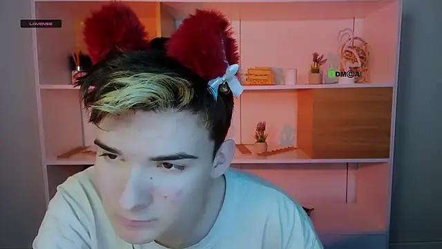 jordi ser online show from December 1, 7:30 pm