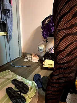 sissy diorcd online show from November 30, 6:17 am