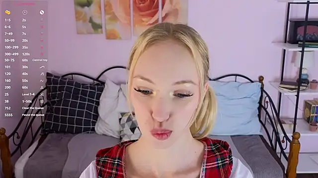 Grace Glend online show from April 21, 10:34 pm