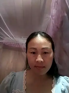 Snapshot of Spring-mky chatting on October 21, 1:45 pm Spring-mky online show from October 21, 1:45 pm