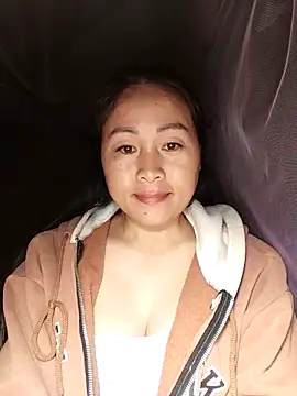 Snapshot of Spring-mky chatting on November 23, 5:13 pm Spring-mky online show from November 23, 5:13 pm