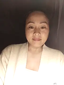 Snapshot of Spring-mky chatting on November 27, 10:45 pm Spring-mky online show from November 27, 10:45 pm