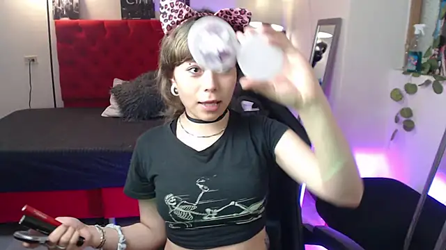 Insomniia  online show from October 24, 1:07 pm
