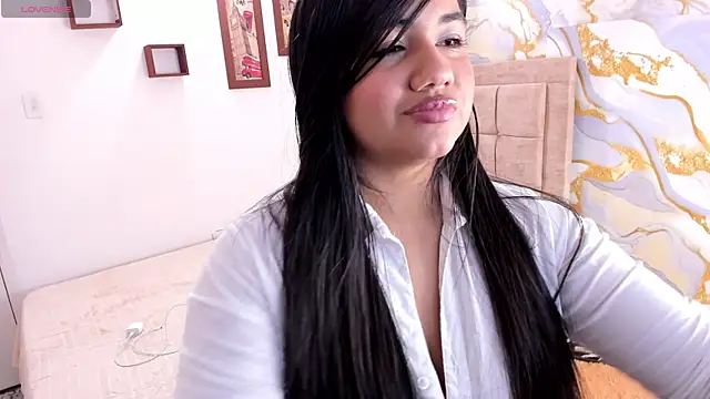 Snapshot of Rania_adi chatting on October 17, 7:27 pm Rania adi online show from October 17, 7:27 pm