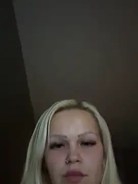 CherryXOX- online show from October 15, 6:52 pm