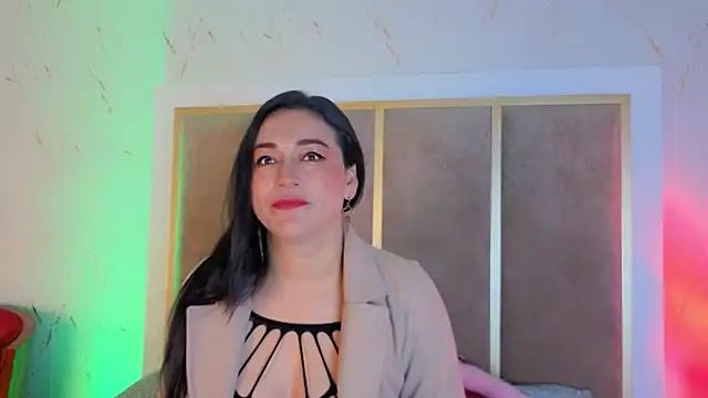 Snapshot of Elizabeth_bennett_6 chatting on November 5, 11:54 am Elizabeth bennett 6 online show from November 5, 11:54 am