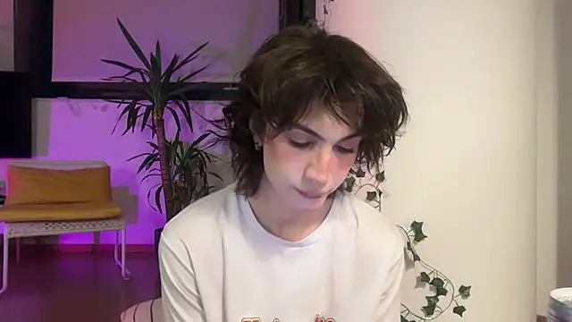 kira yoshika9e online show from February 8, 8:56 pm