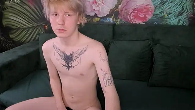 KevinMilky online show from November 14, 8:40 pm