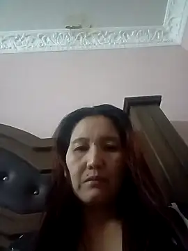 Bigtitsass81 online show from October 28, 6:54 pm