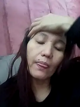 Bigtitsass81 online show from November 9, 6:06 pm