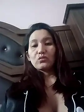 Bigtitsass81 online show from November 20, 9:25 pm