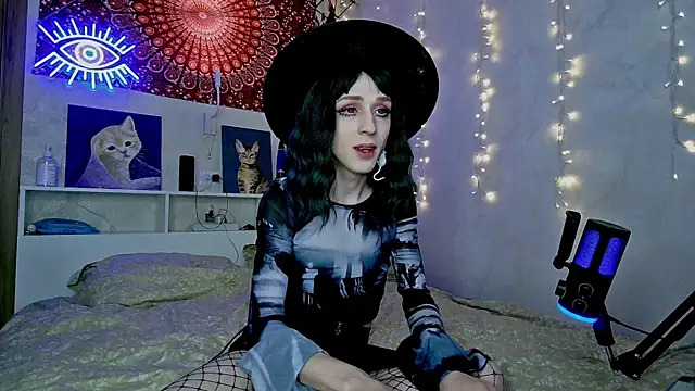 whoalexxa online show from December 22, 11:18 am