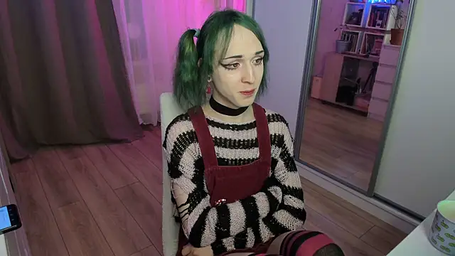 whoalexxa online show from February 24, 1:42 pm