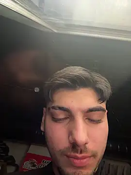 Snapshot of emir343475 chatting on October 28, 8:55 pm emir343475 online show from October 28, 8:55 pm