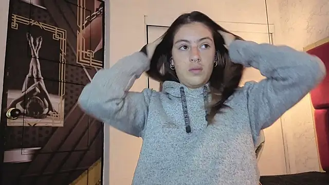 moon winy online show from November 24, 11:32 am