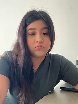 Snapshot of Mia_Sun14 chatting on October 23, 4:17 pm Mia Sun14 online show from October 23, 4:17 pm
