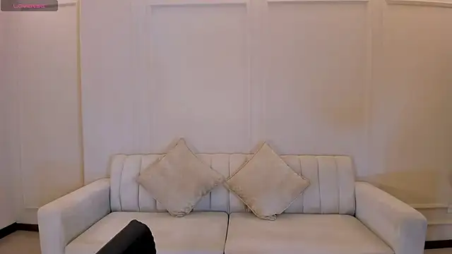 ScarlettBlaze  online show from April 21, 12:00 pm