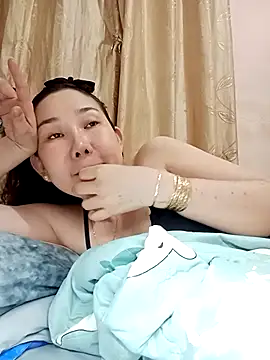 Snapshot of Ana-love2025 chatting on October 20, 1:00 pm Ana-love2025 online show from October 20, 1:00 pm