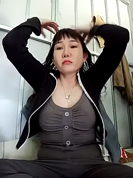 Snapshot of Ana-love2025 chatting on October 21, 1:06 am Ana-love2025 online show from October 21, 1:06 am