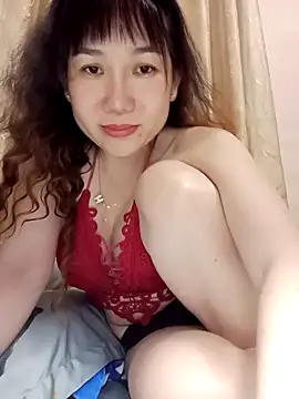 Snapshot of Ana-love2025 chatting on October 24, 3:30 pm Ana-love2025 online show from October 24, 3:30 pm