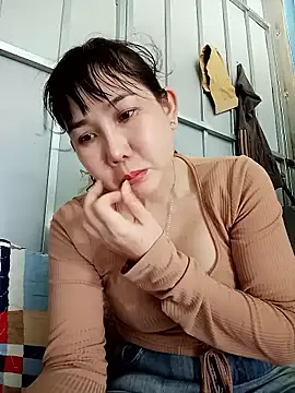 Snapshot of Ana-love2025 chatting on October 31, 2:56 am Ana-love2025 online show from October 31, 2:56 am