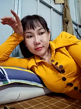 Snapshot of Ana-love2025 chatting on November 3, 12:13 am Ana-love2025 online show from November 3, 12:13 am