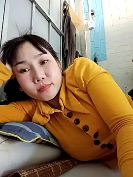 Snapshot of Ana-love2025 chatting on December 1, 3:00 am Ana-love2025 online show from December 1, 3:00 am