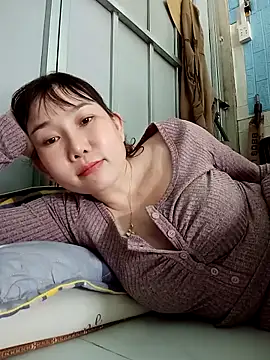 Snapshot of Ana-love2025 chatting on December 4, 3:38 am Ana-love2025 online show from December 4, 3:38 am