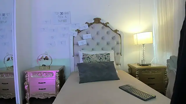 jessi lopez45 online show from March 20, 7:41 pm